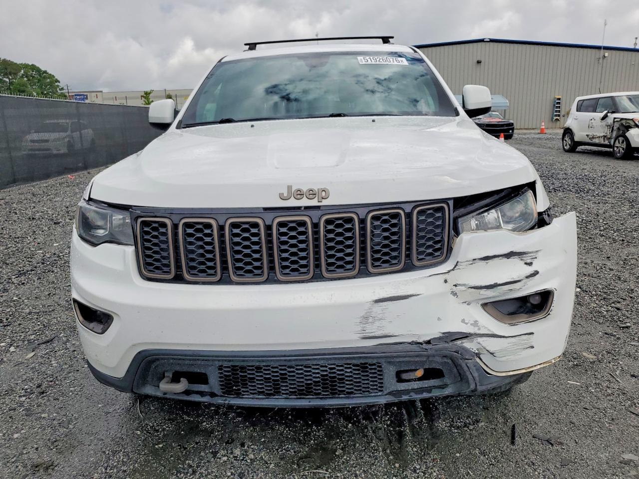 Jeep Grand Cherokee Laredo
