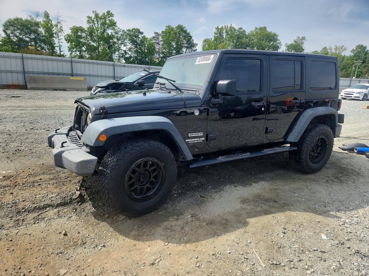 Salvage Jeep Wrangler Image