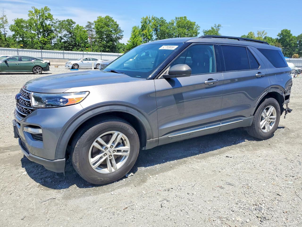 Salvage Ford Explorer Image