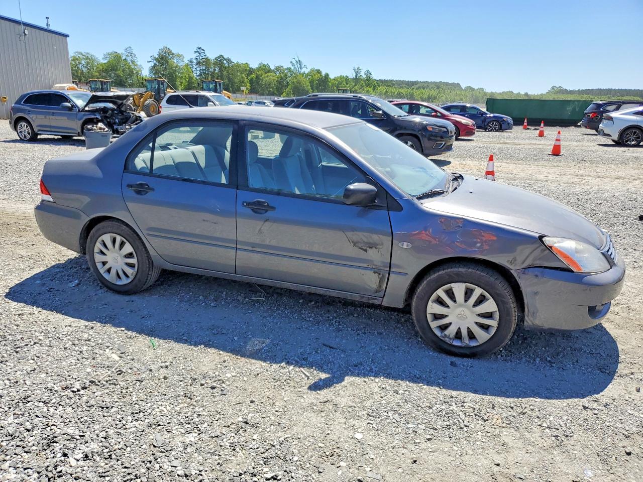 Mitsubishi Lancer Es