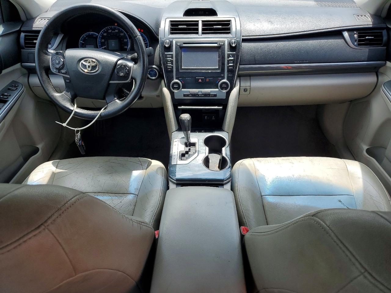 Toyota Camry Xle