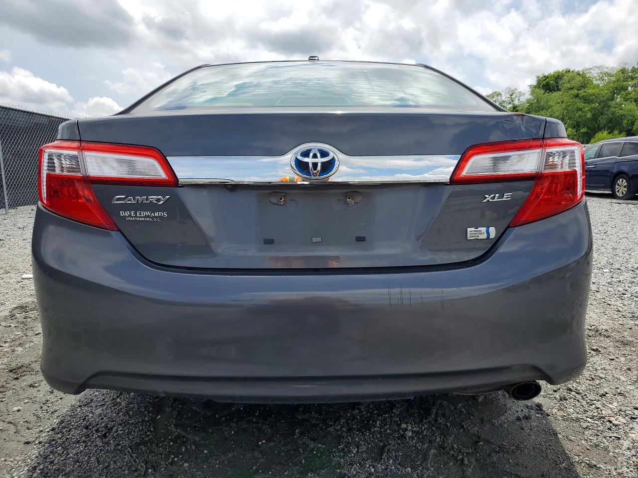 Toyota Camry Xle