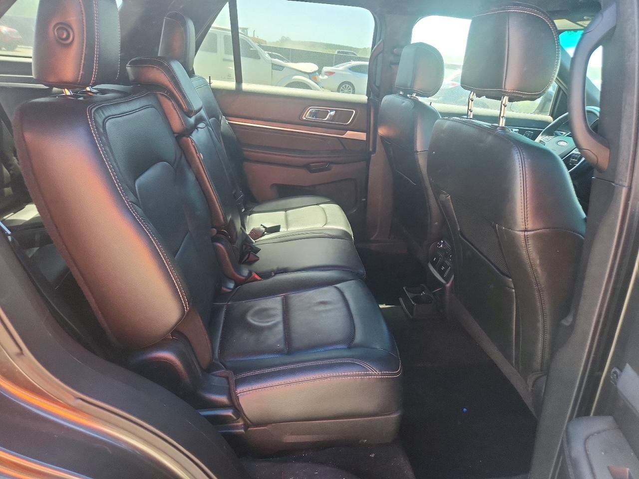 Ford Explorer Limited