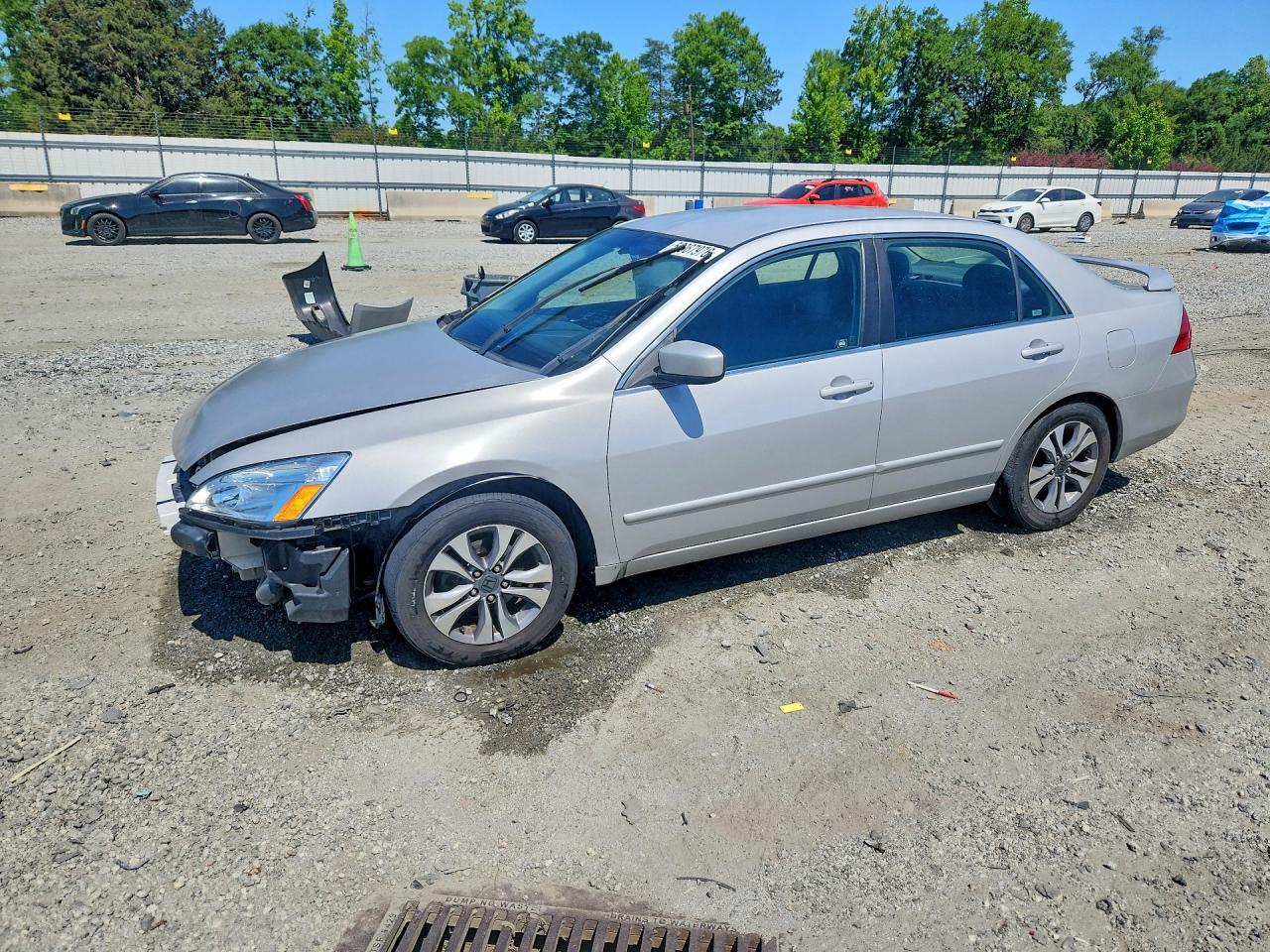 Salvage Honda Accord Image