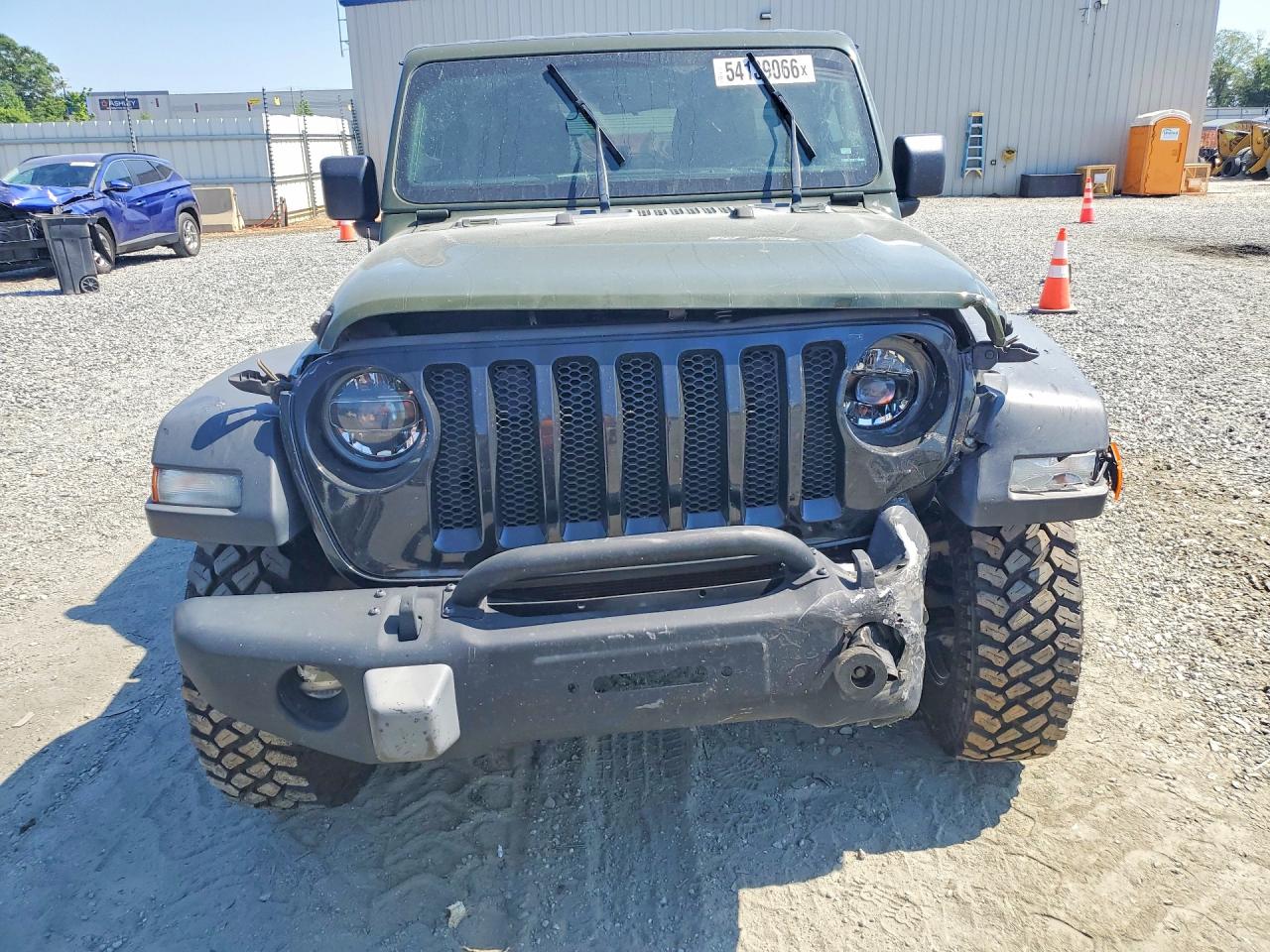 Jeep Wrangler Sport