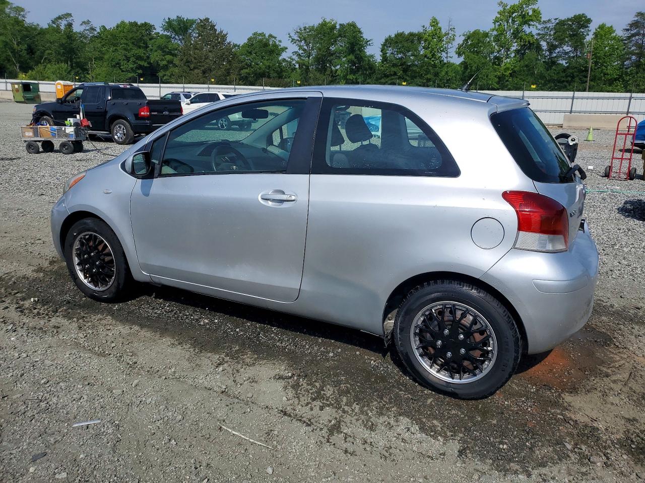 Toyota Yaris Base