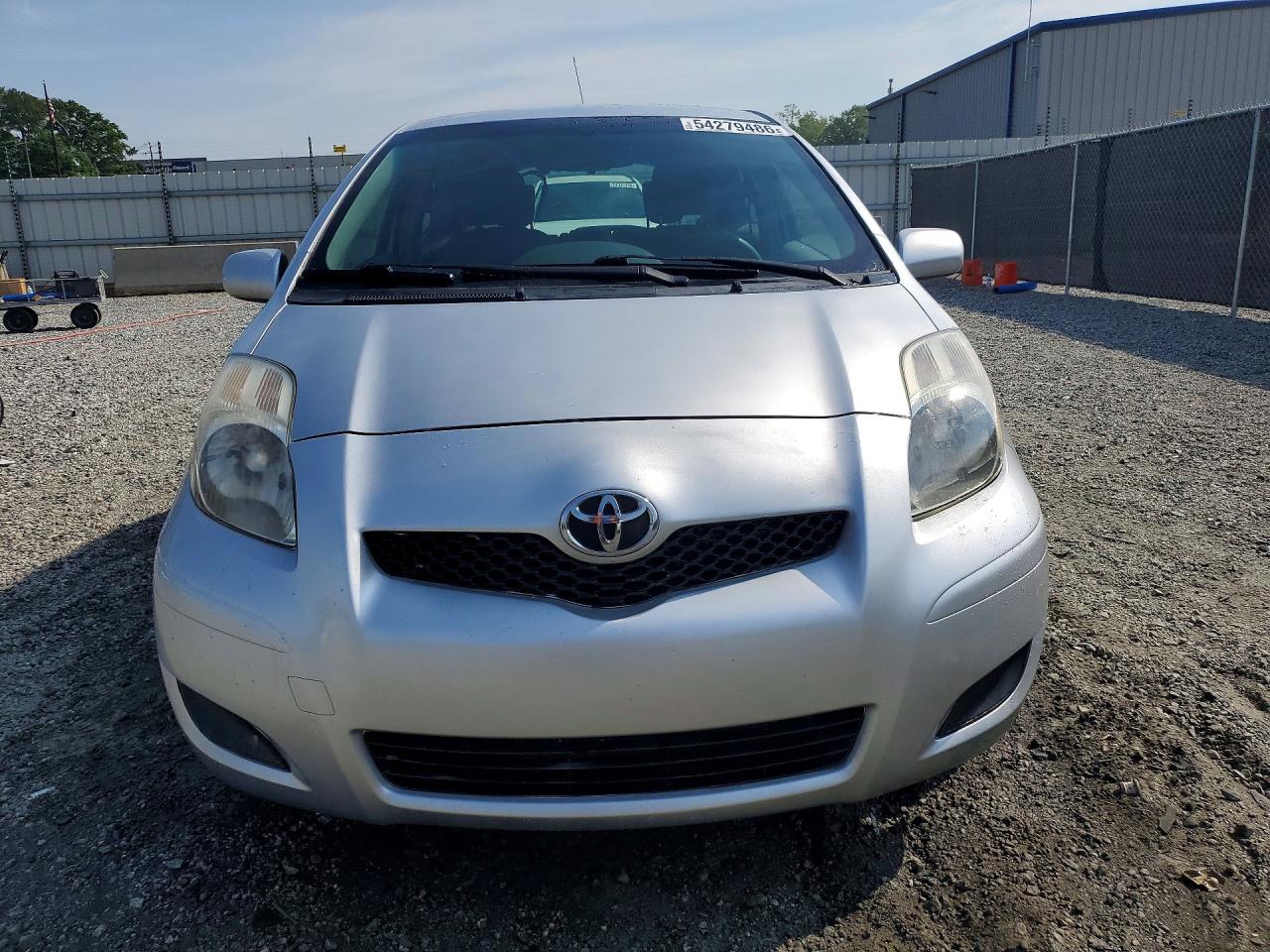 Toyota Yaris Base