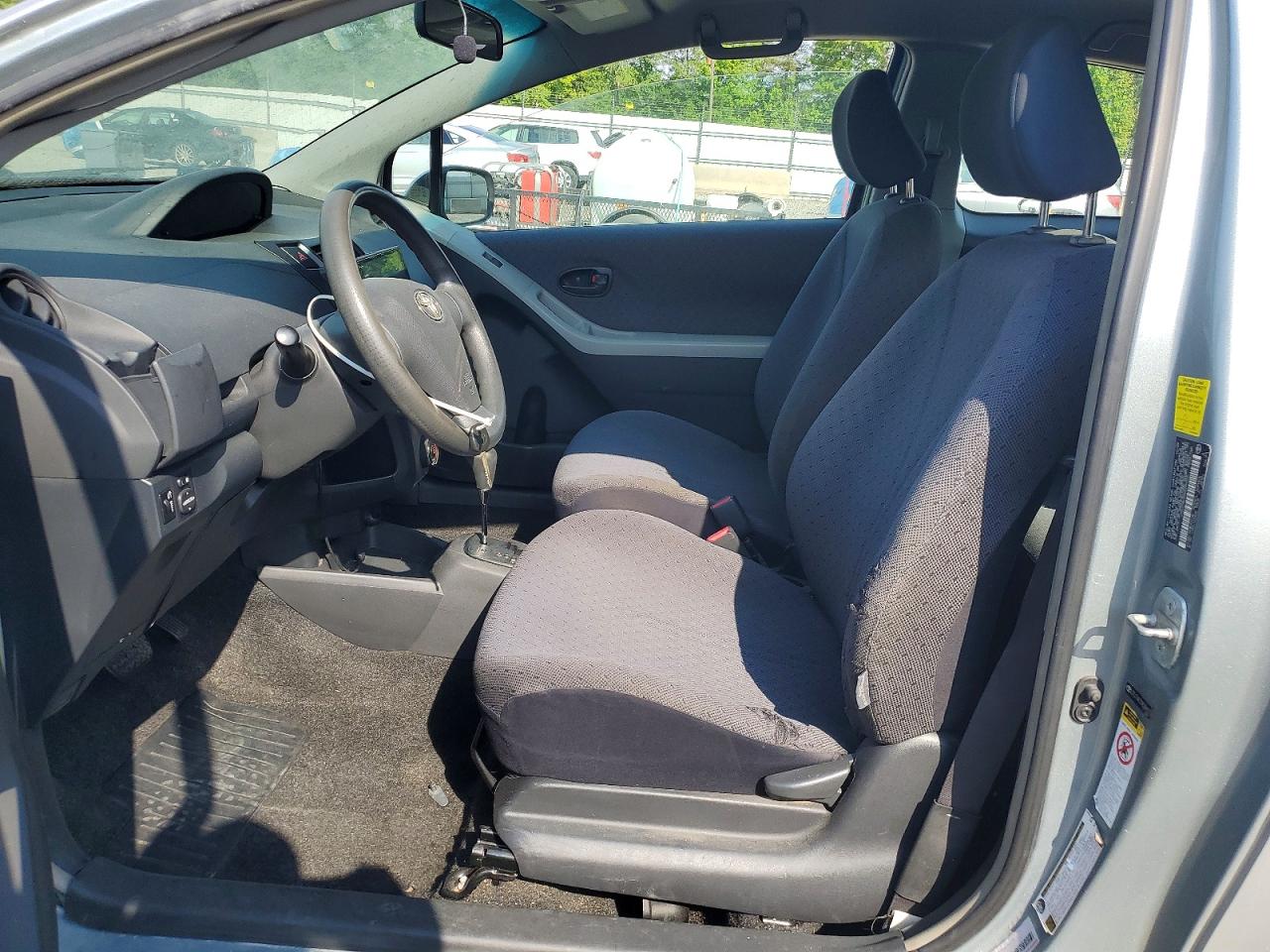 Toyota Yaris Base