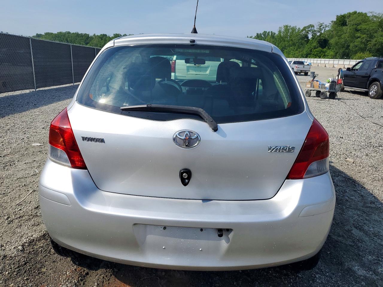 Toyota Yaris Base