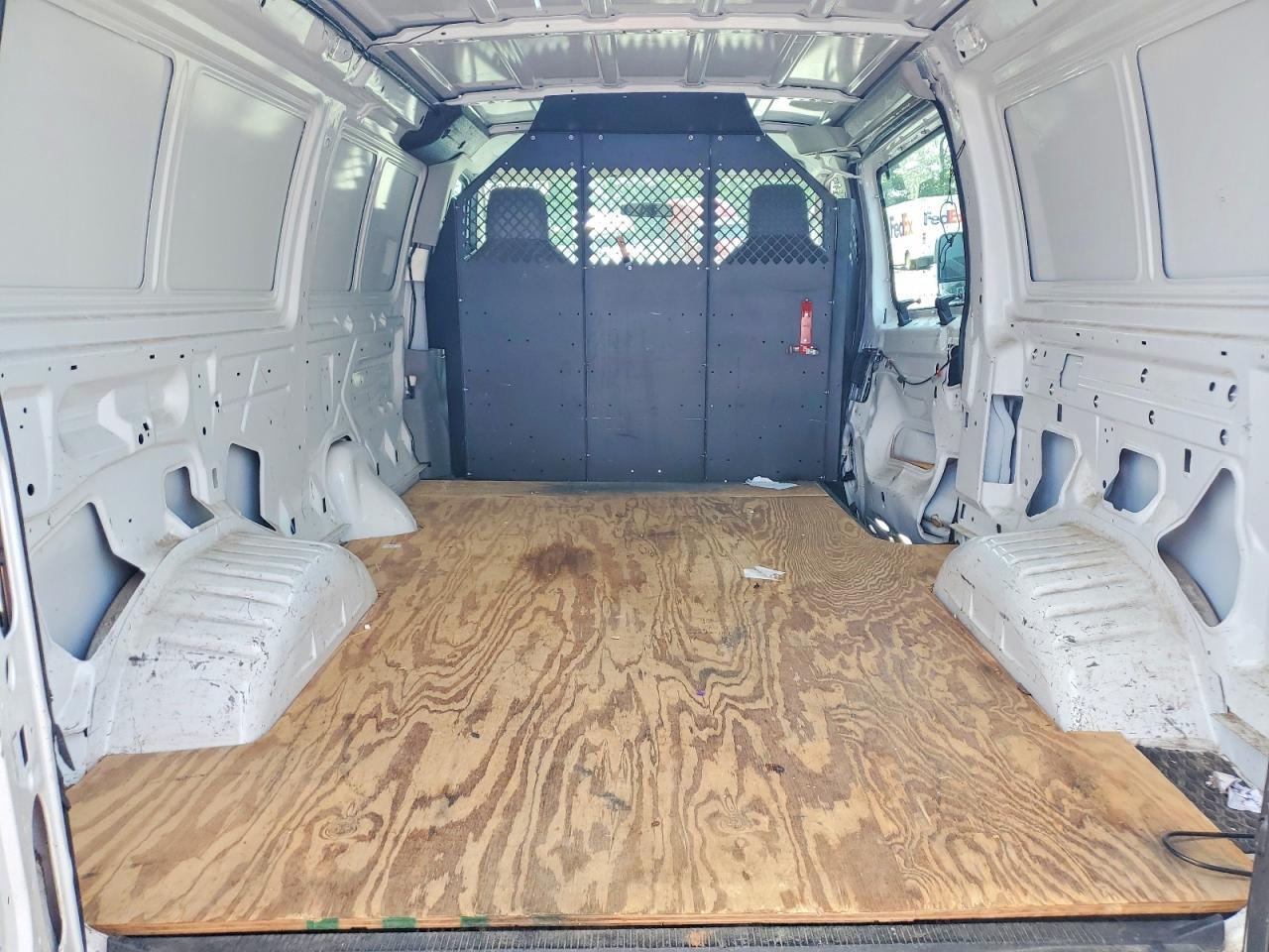 Ford E-250