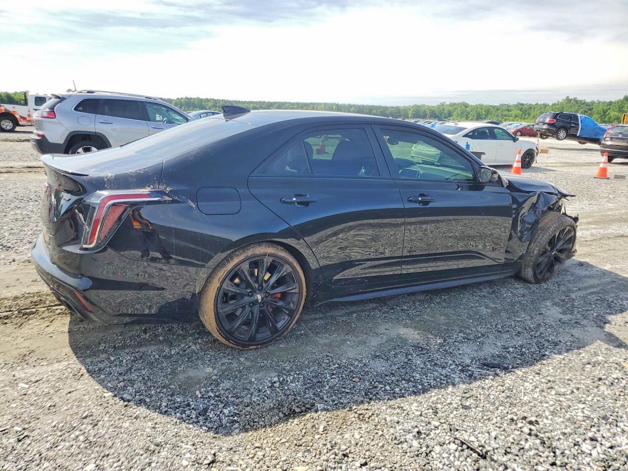Cadillac CT4