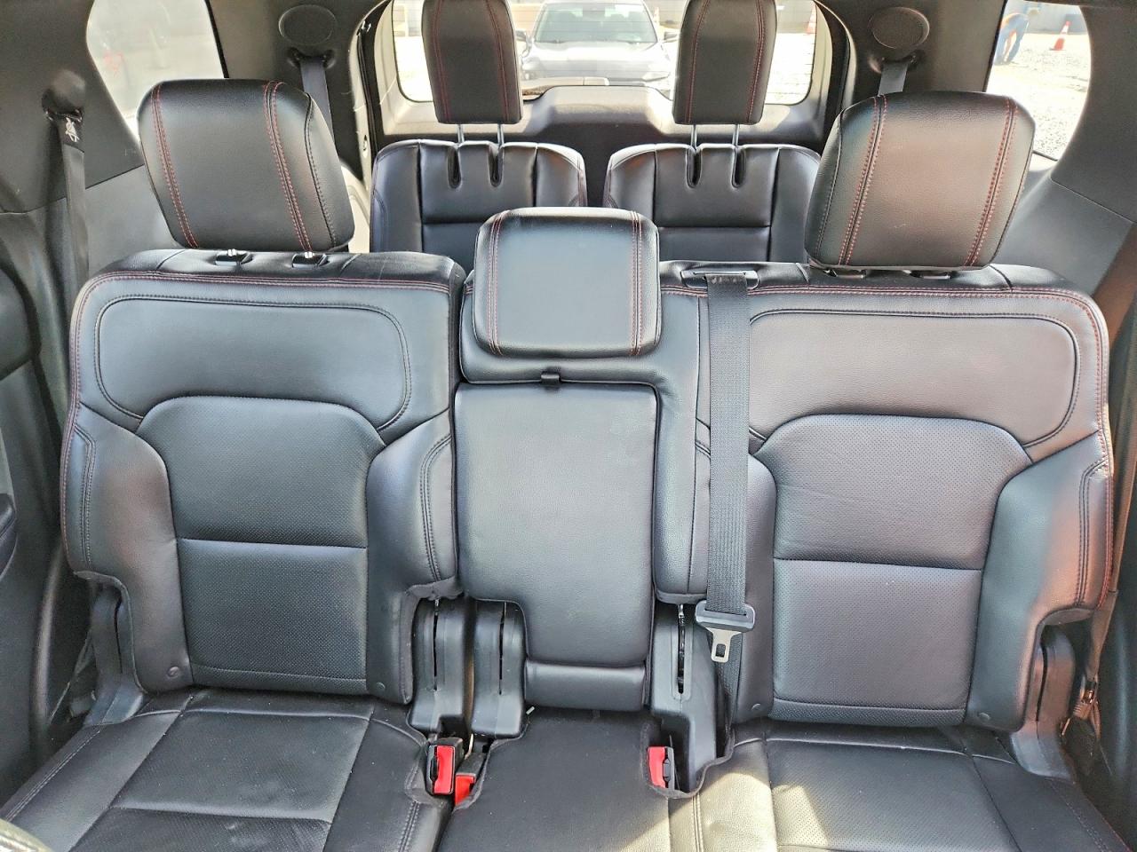 Ford Explorer Sport