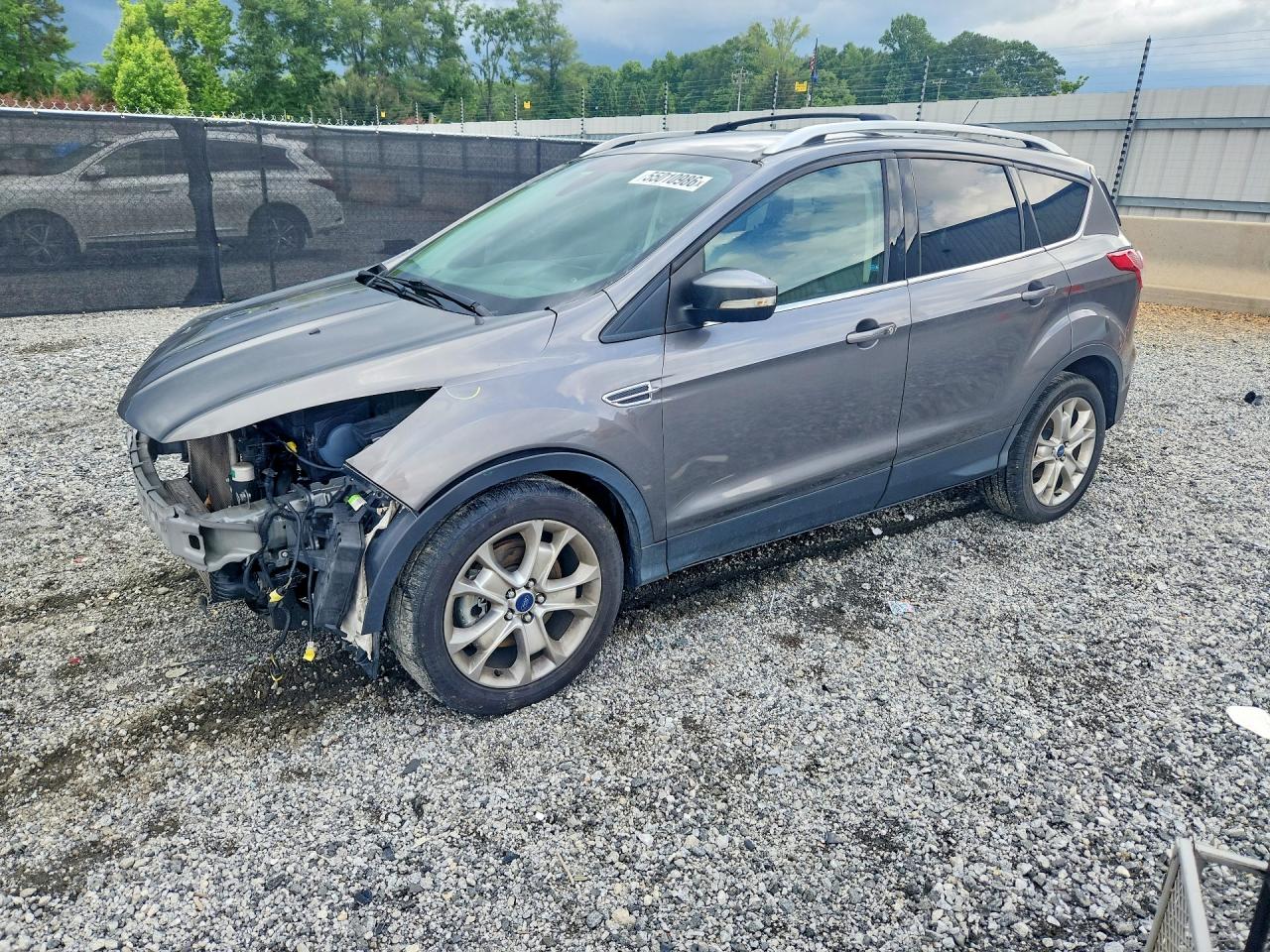 Salvage Ford Escape Image