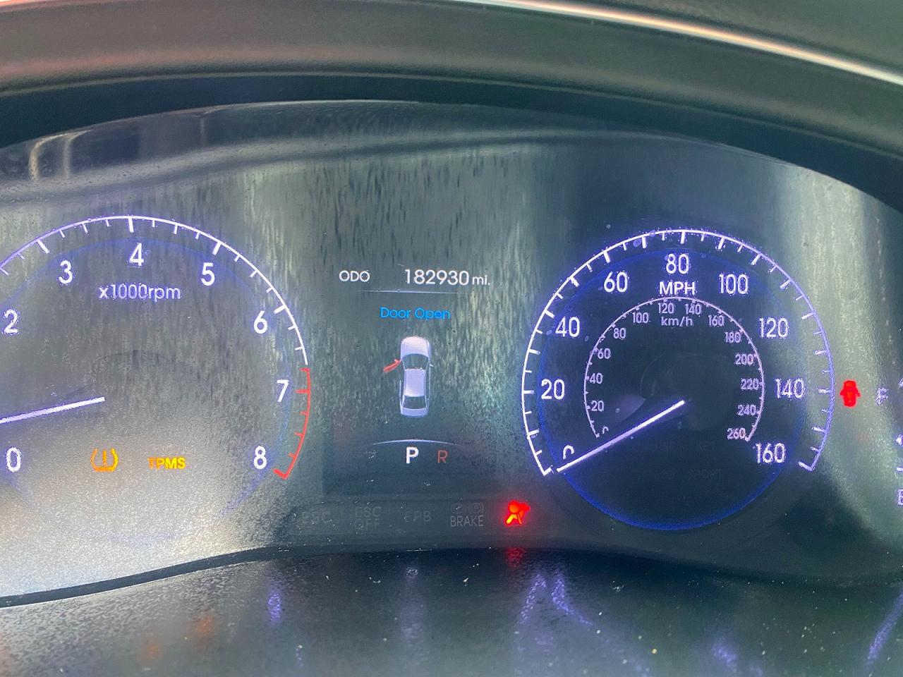 Hyundai Genesis 5.0l