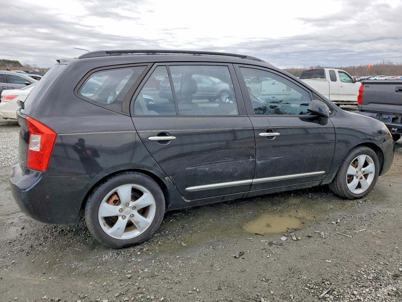 Kia Rondo Lx