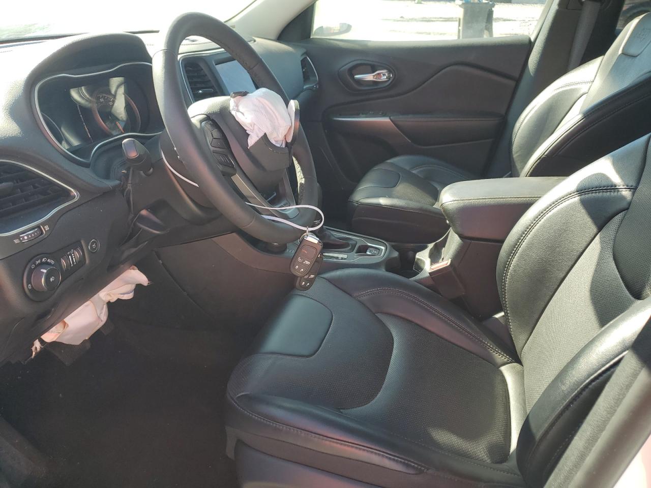 Jeep Grand Cherokee Latitude Lux