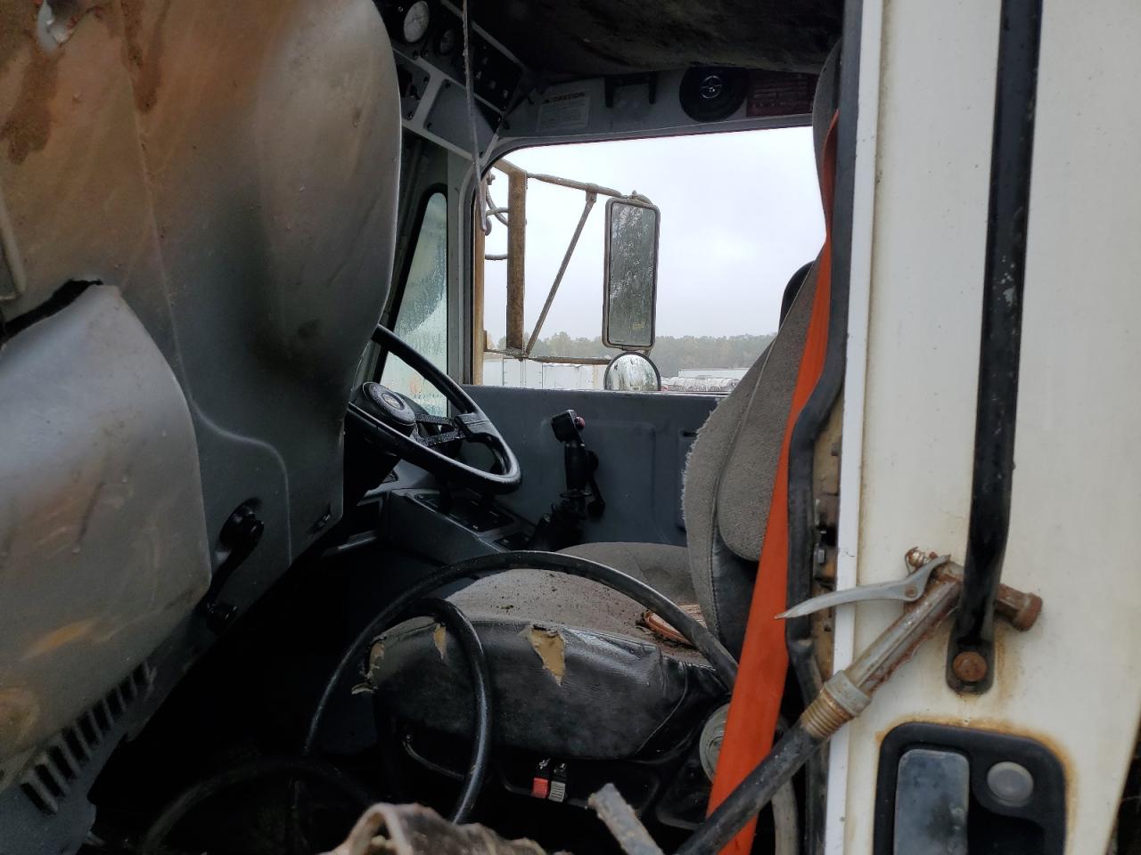 Oshkosh Motor Truck Co. S-Series