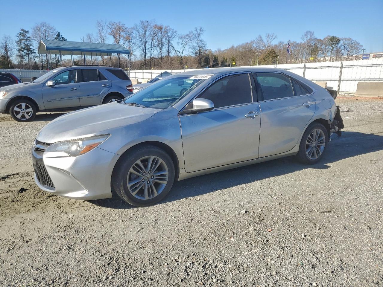 Salvage Toyota Camry Image