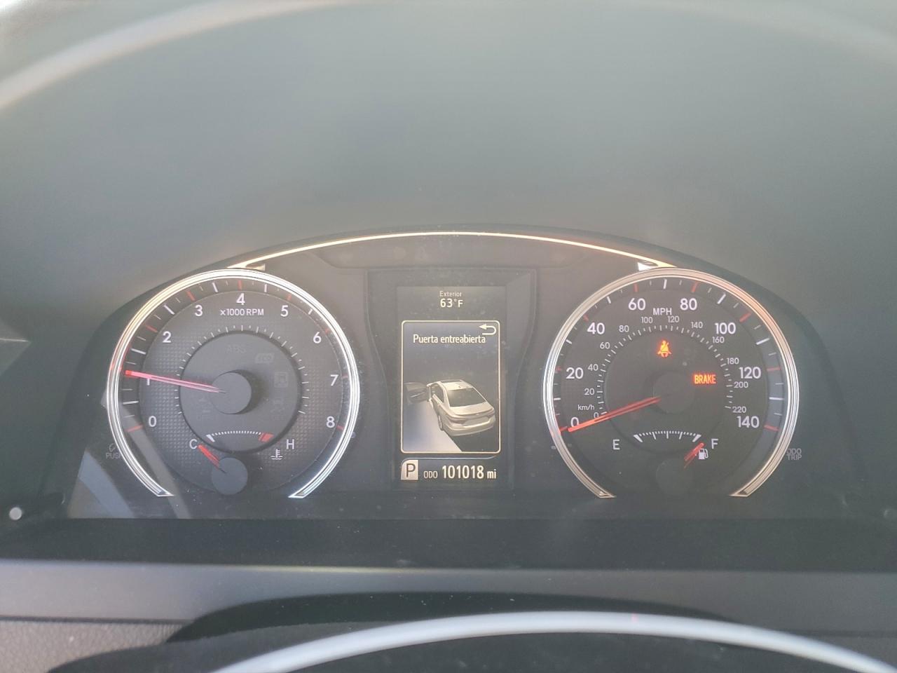 Toyota Camry Le