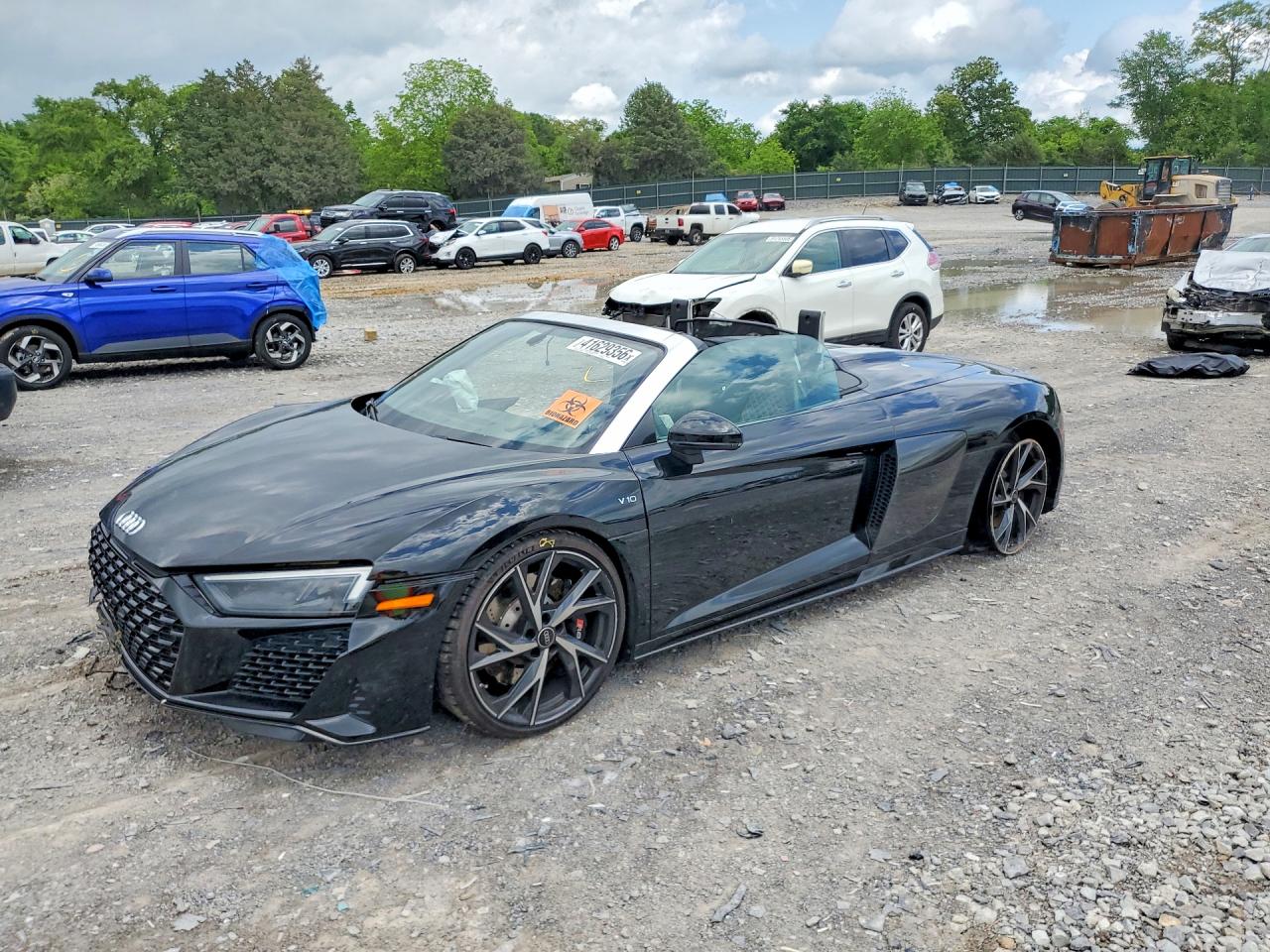 Salvage Audi R8 Image