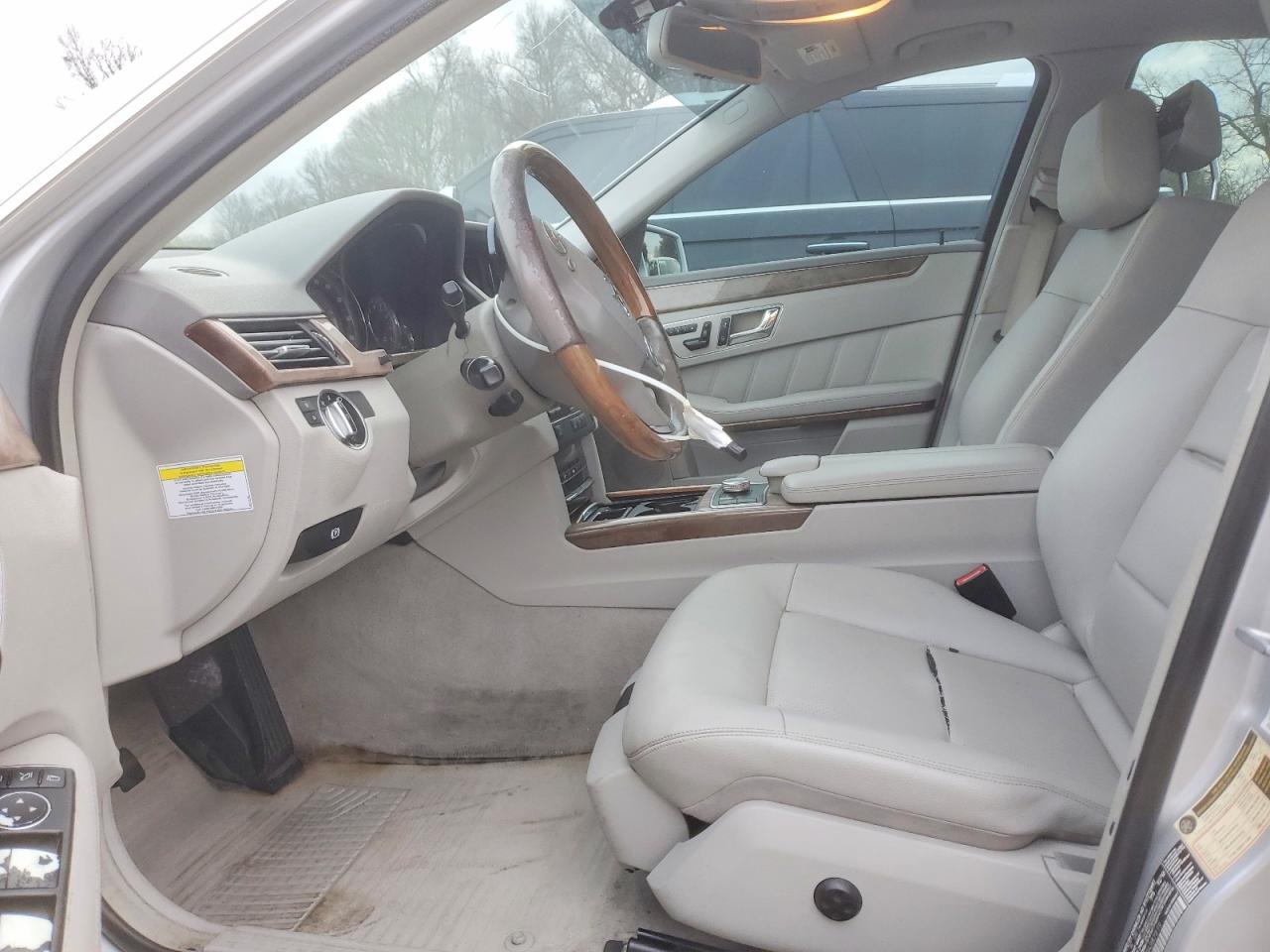 Mercedes-Benz E-Class 350