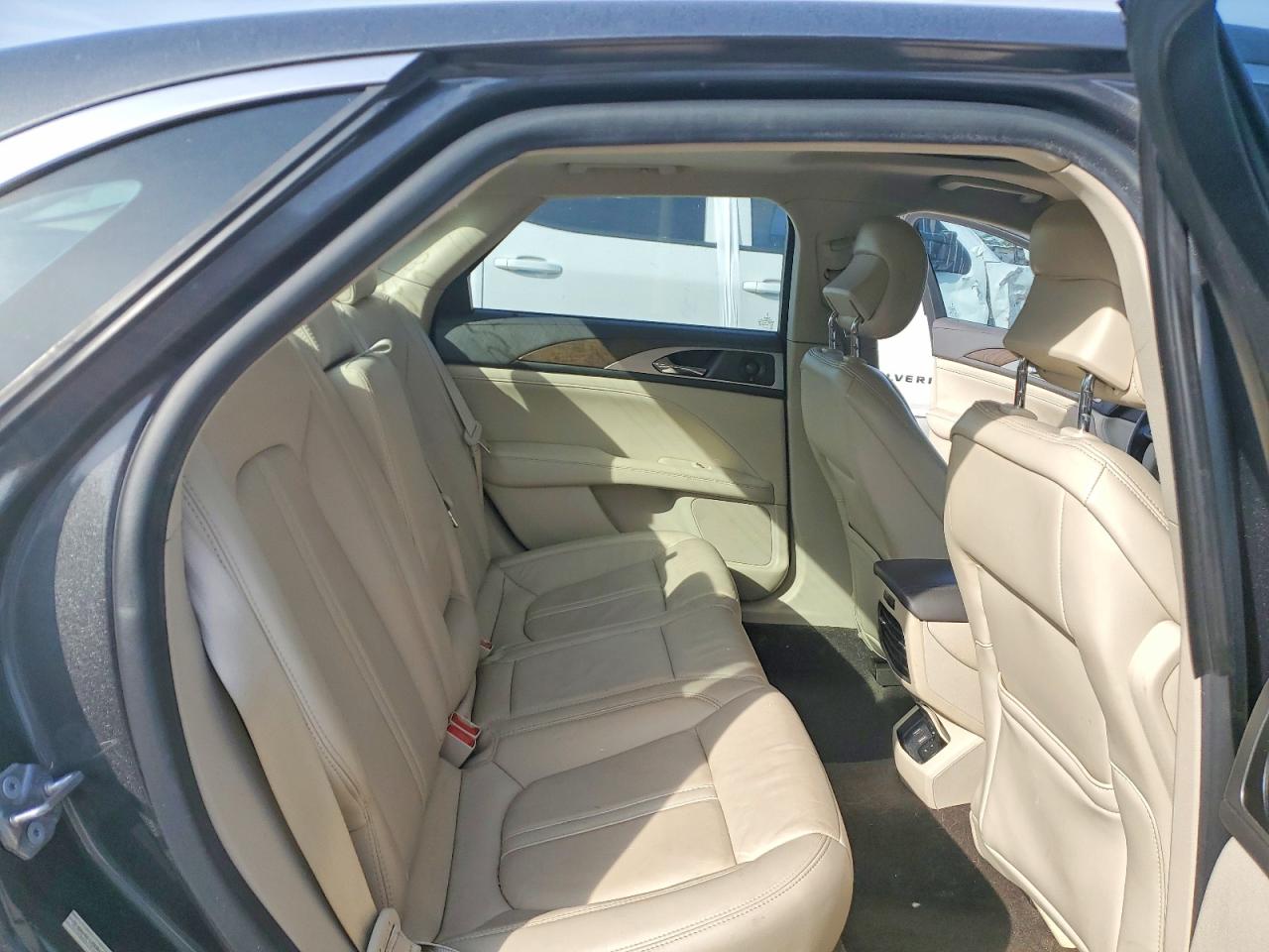 Lincoln MKZ Reserve I
