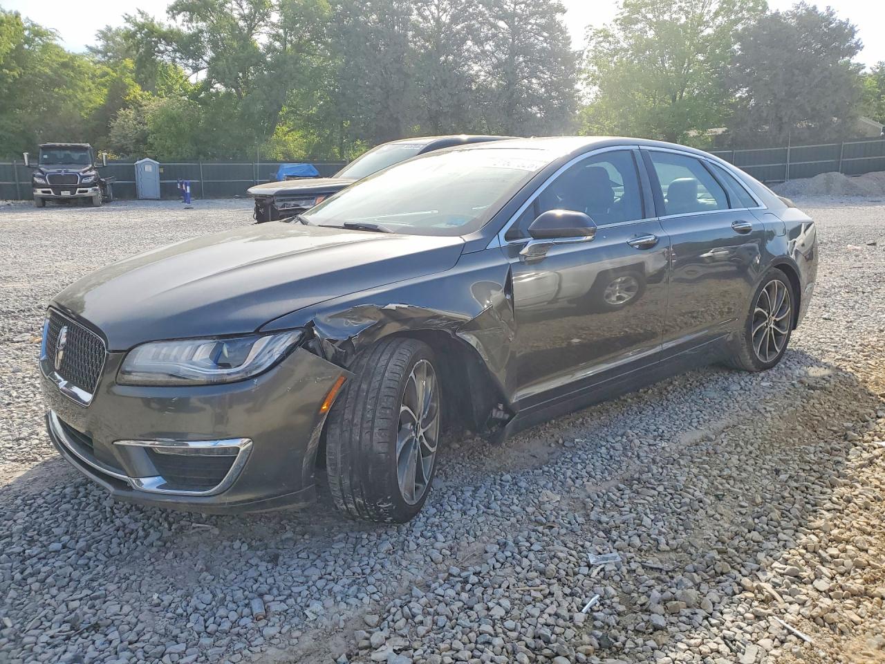 Salvage Lincoln MKZ Image