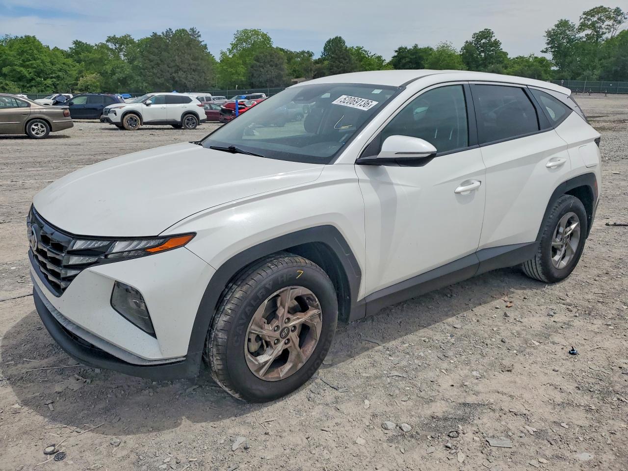 Salvage Hyundai TUCSON Image