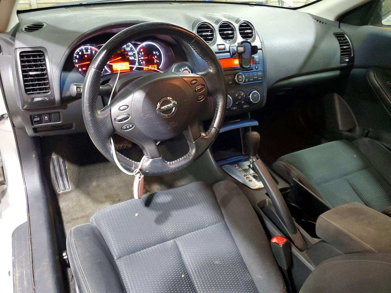 Nissan Altima S