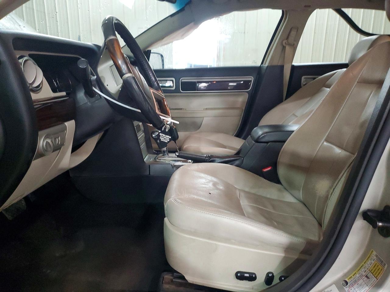 Lincoln MKZ