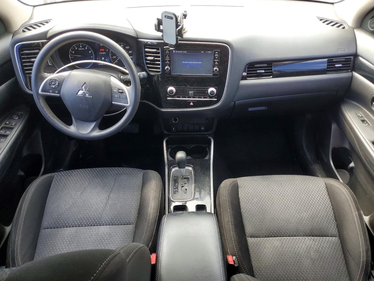 Mitsubishi Outlander Es