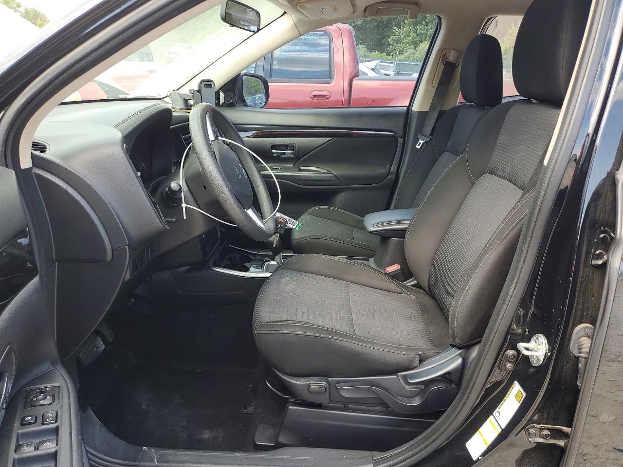 Mitsubishi Outlander Es