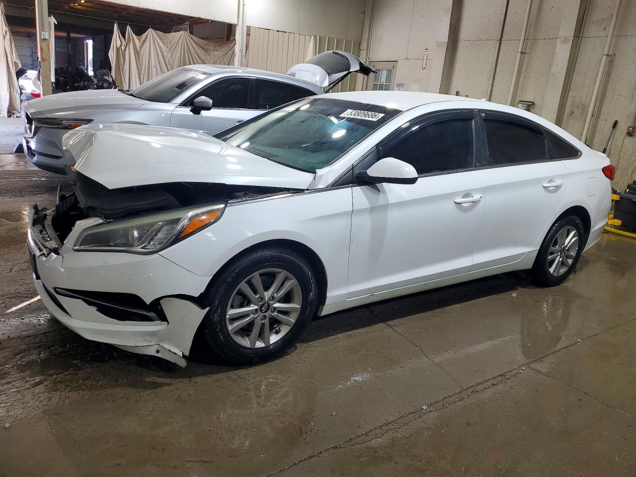 Salvage Hyundai SONATA Image