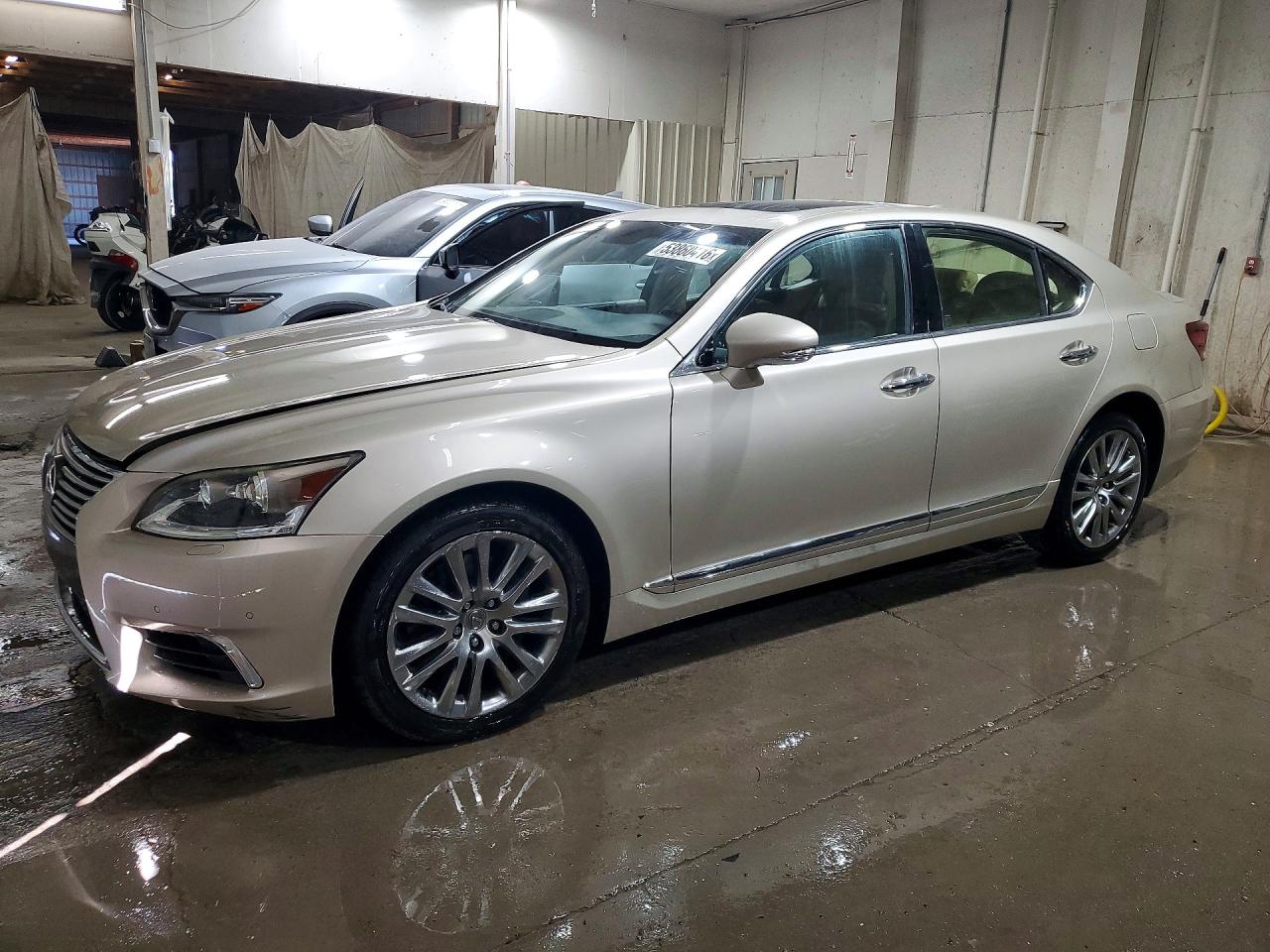 Salvage Lexus LS Image
