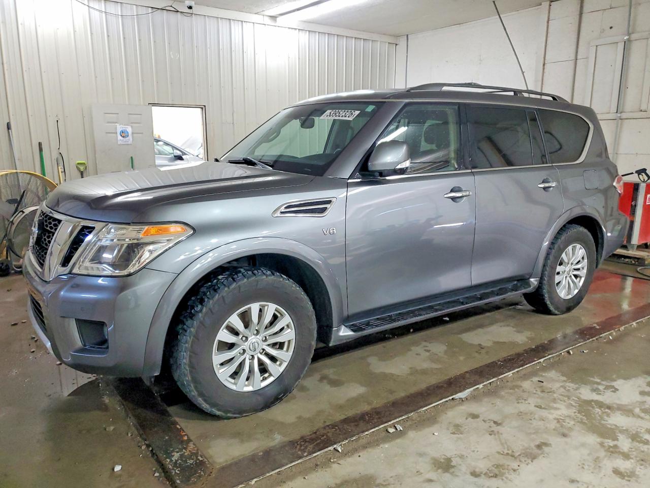 Salvage Nissan Armada Image