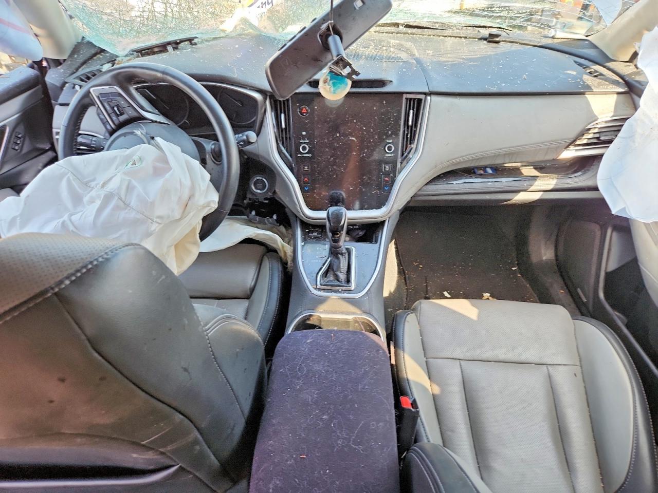 Subaru Outback Limited Xt
