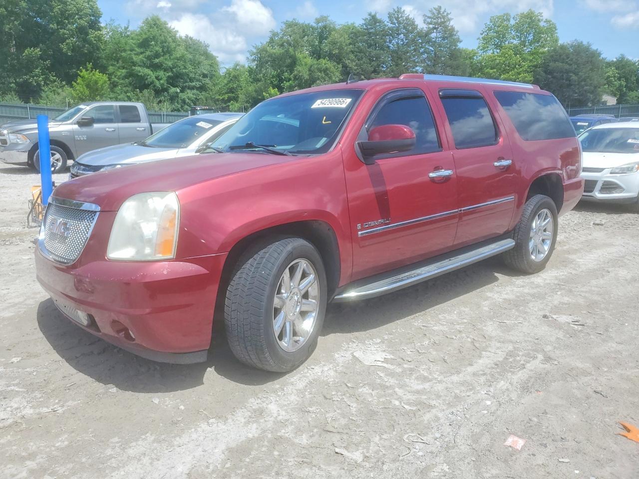 Salvage GMC Yukon Image