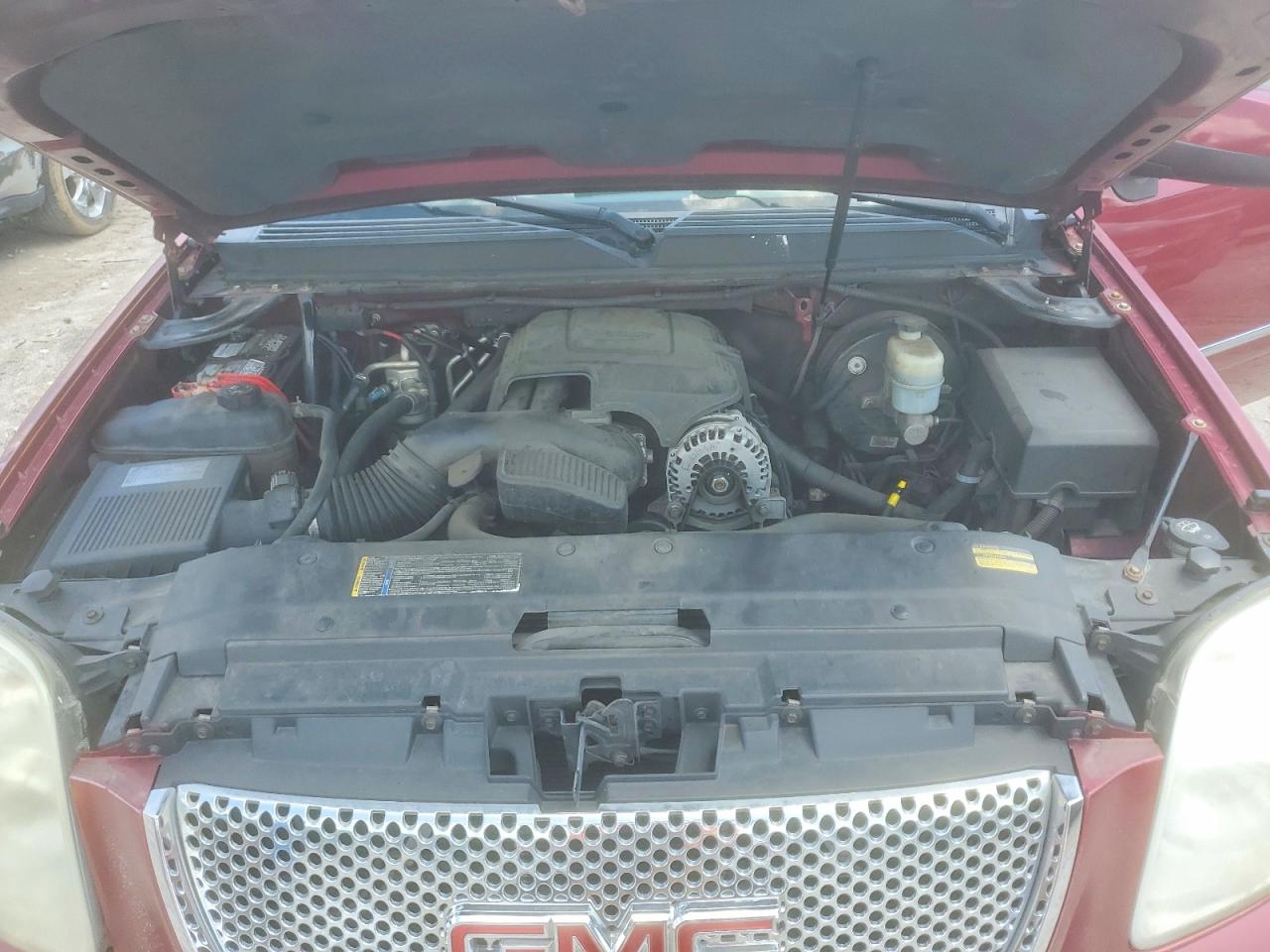GMC Yukon Denali