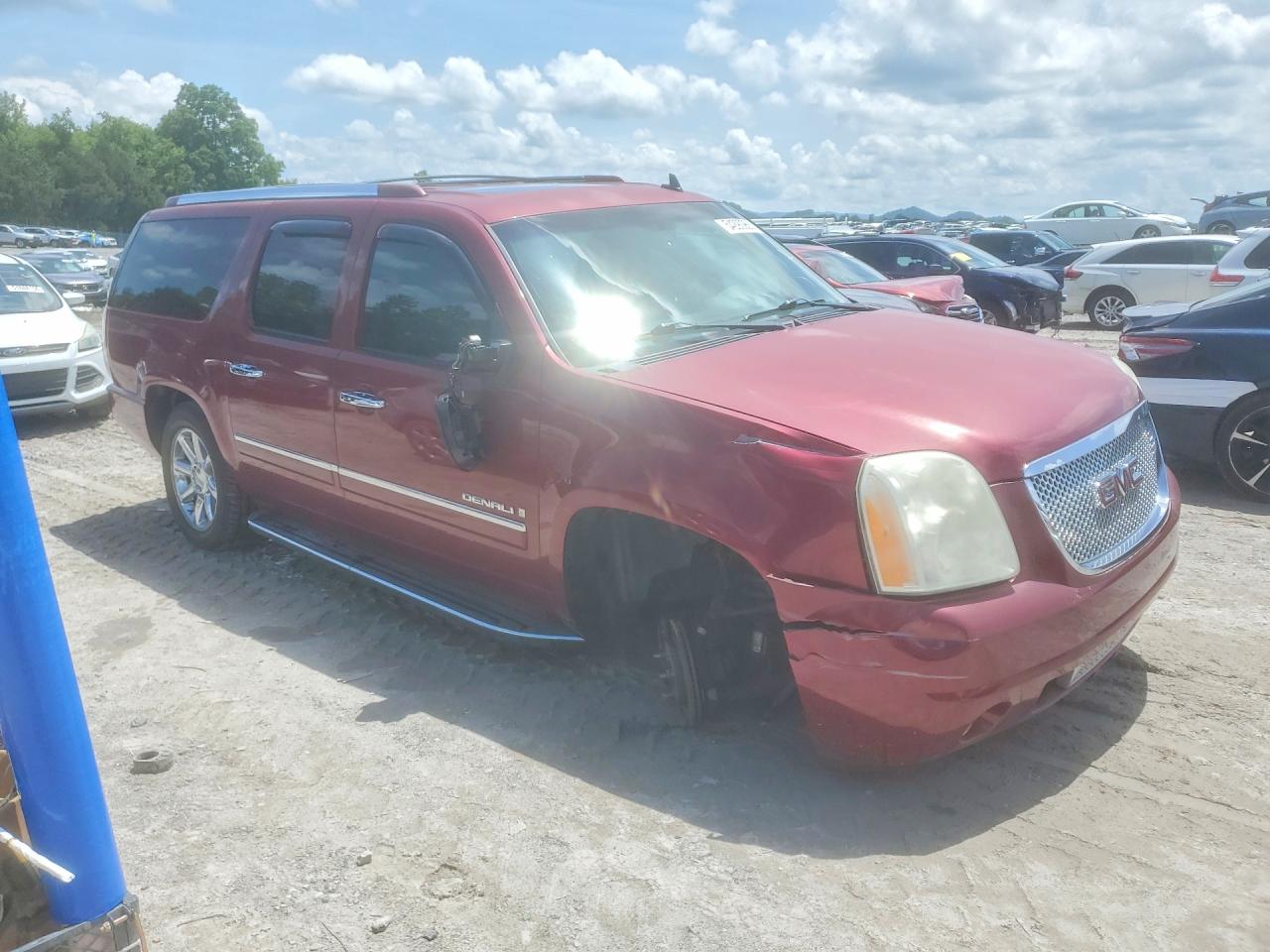 GMC Yukon Denali