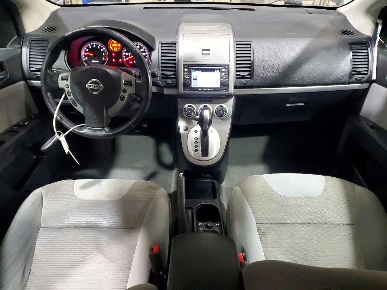 Nissan Sentra 2.0