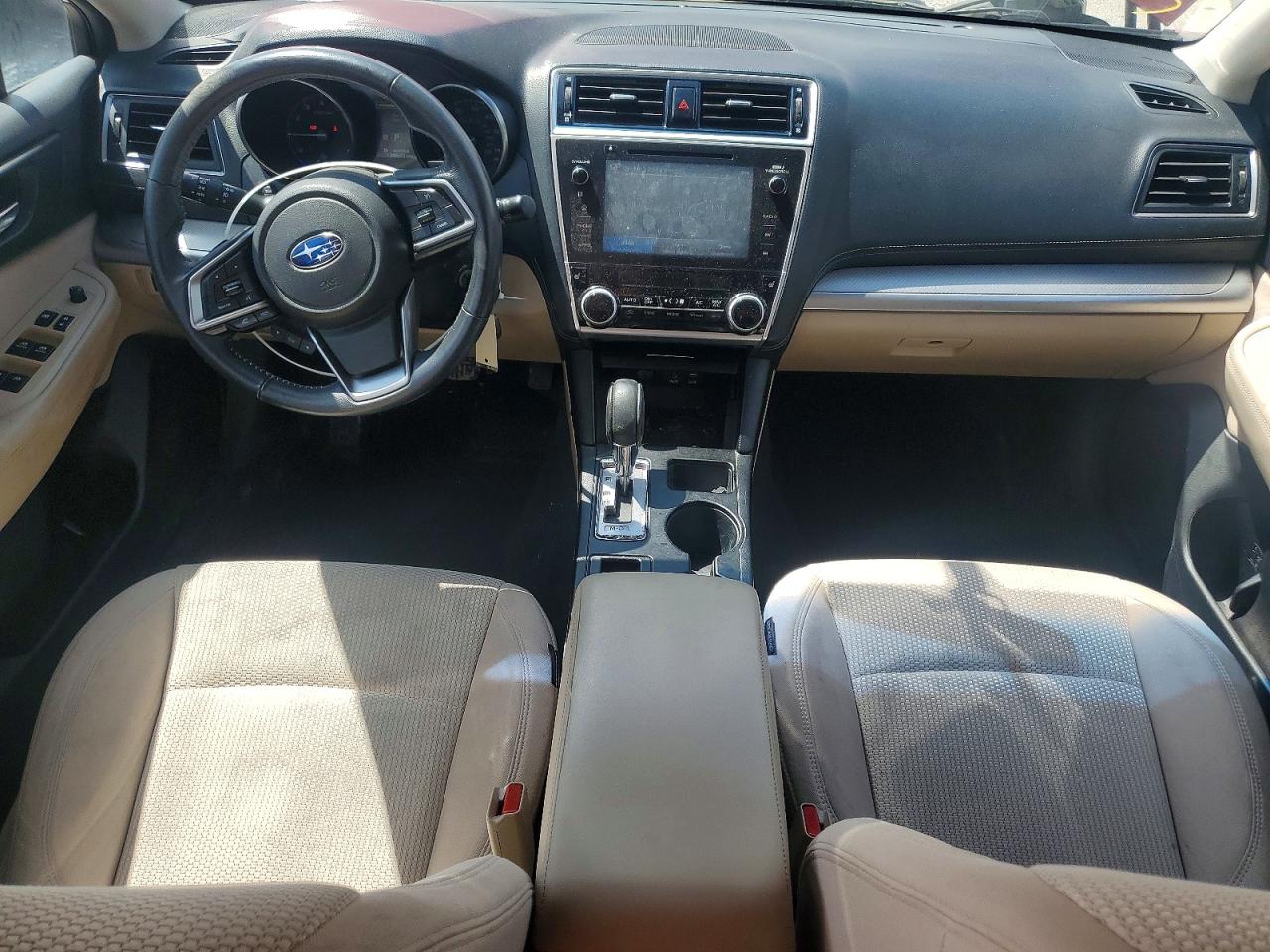 Subaru Outback 2.5i Premium
