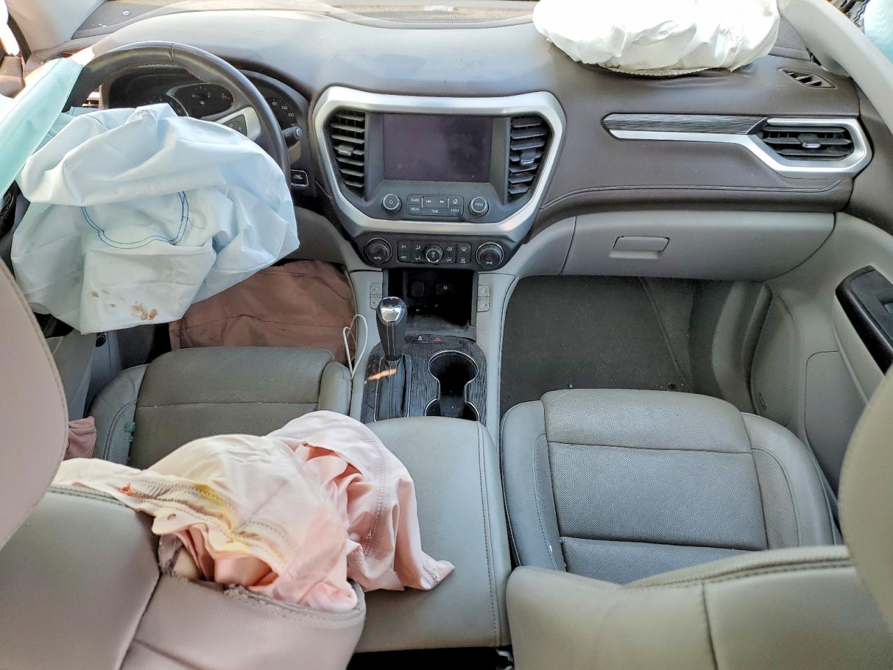 GMC Acadia Slt-1