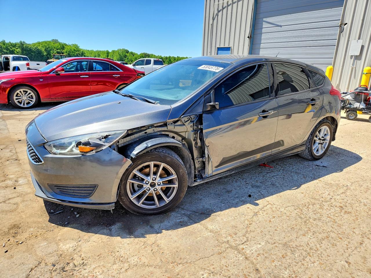 Salvage Ford Focus Image