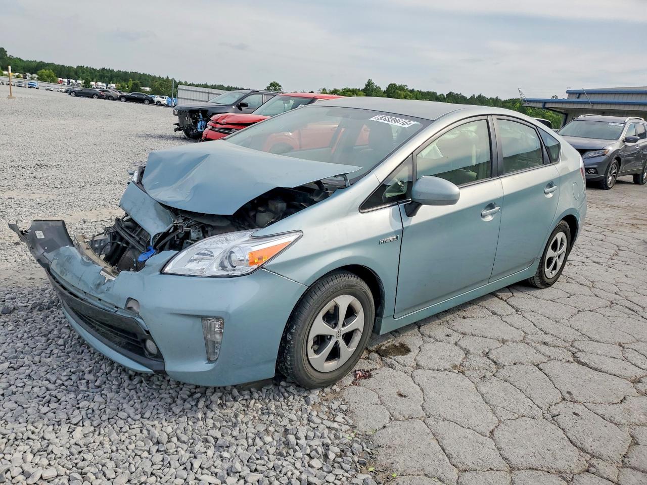 Salvage Toyota Prius Image