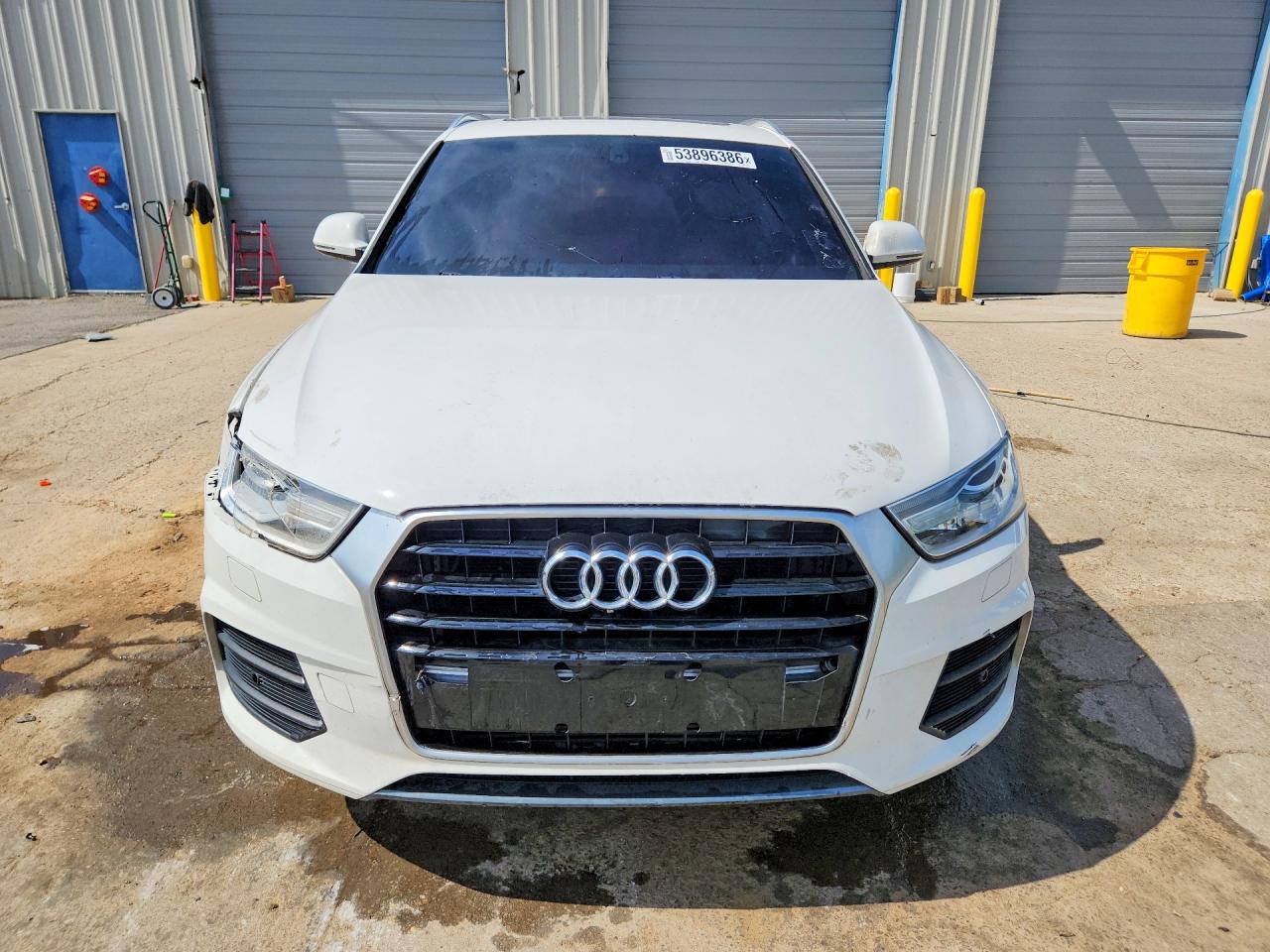 Audi Q3 Premium