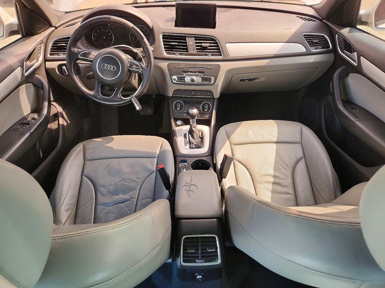 Audi Q3 Premium