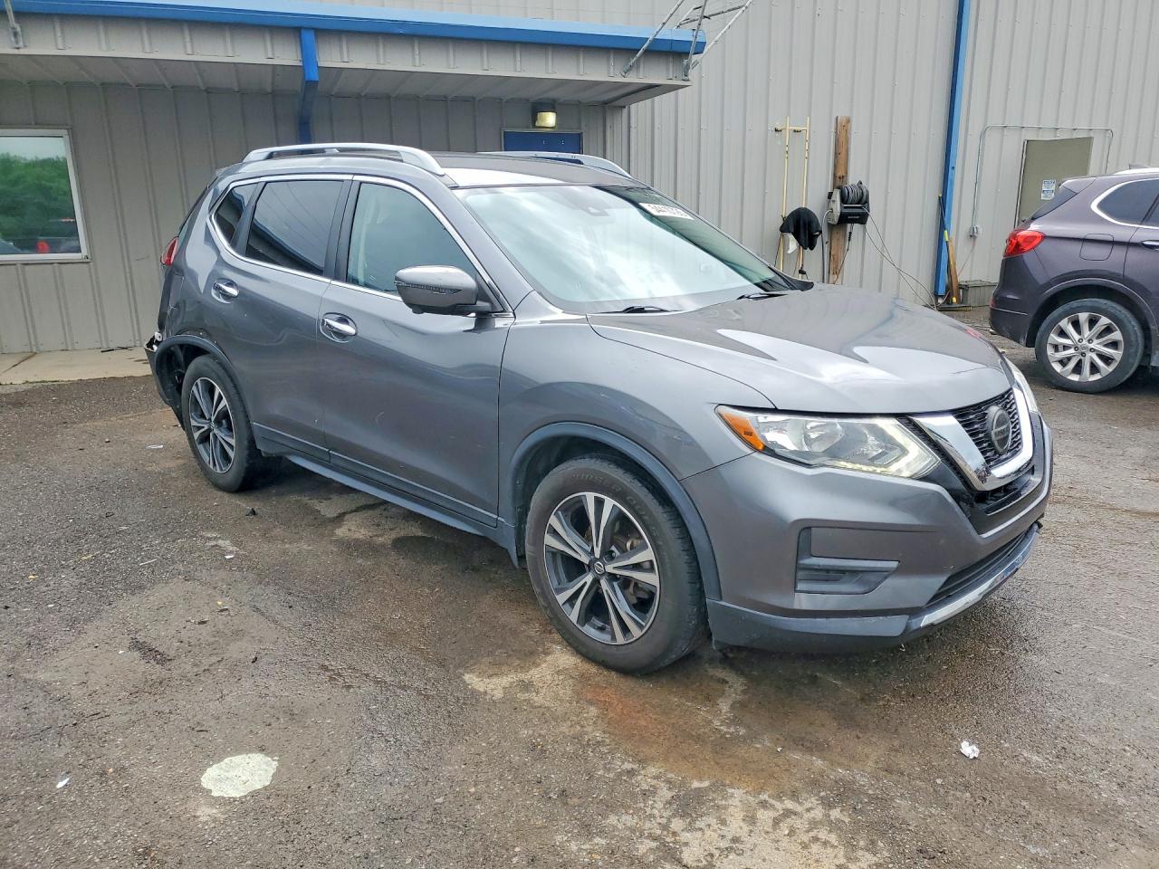 Nissan Rogue Sv