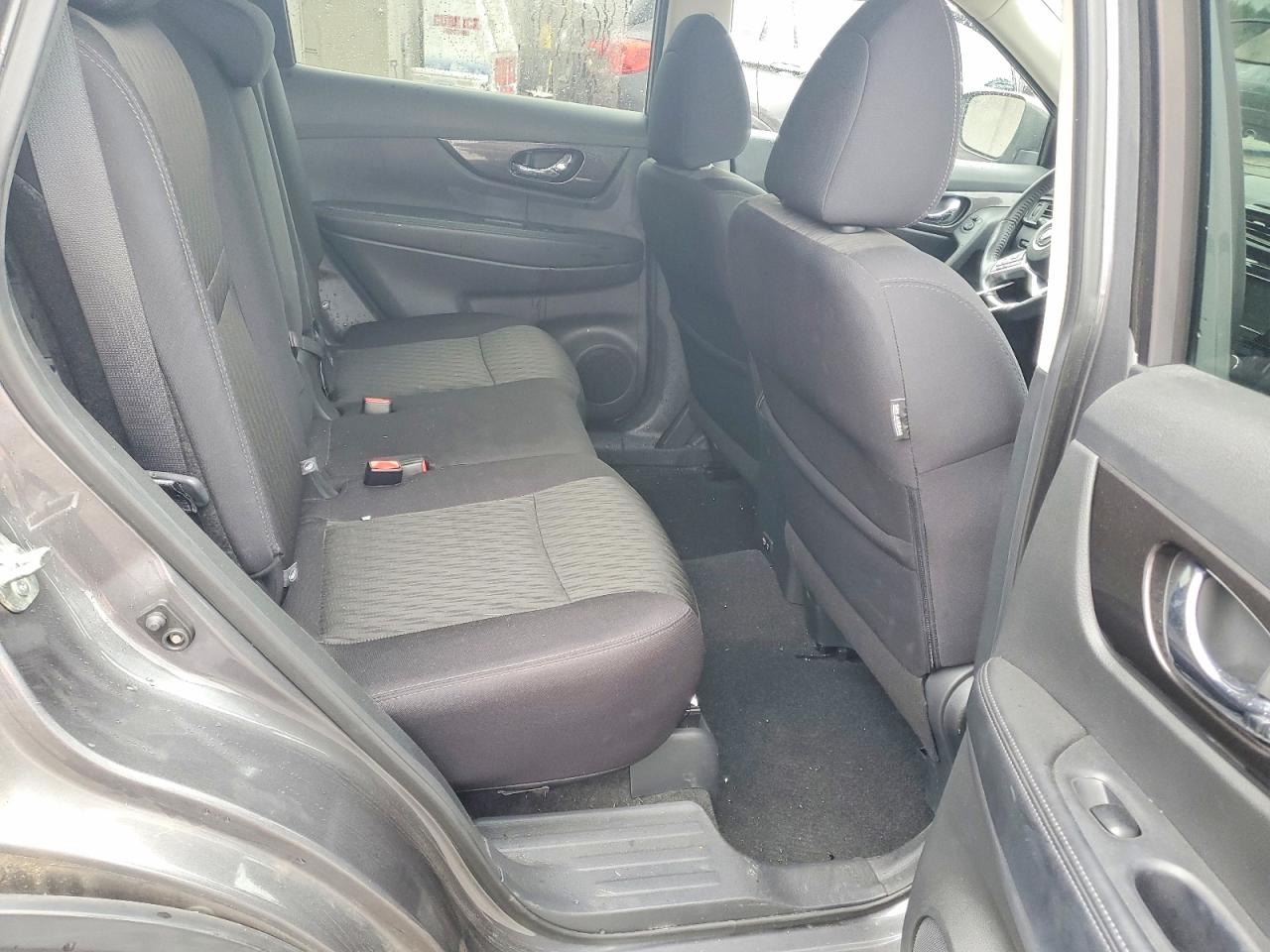 Nissan Rogue Sv