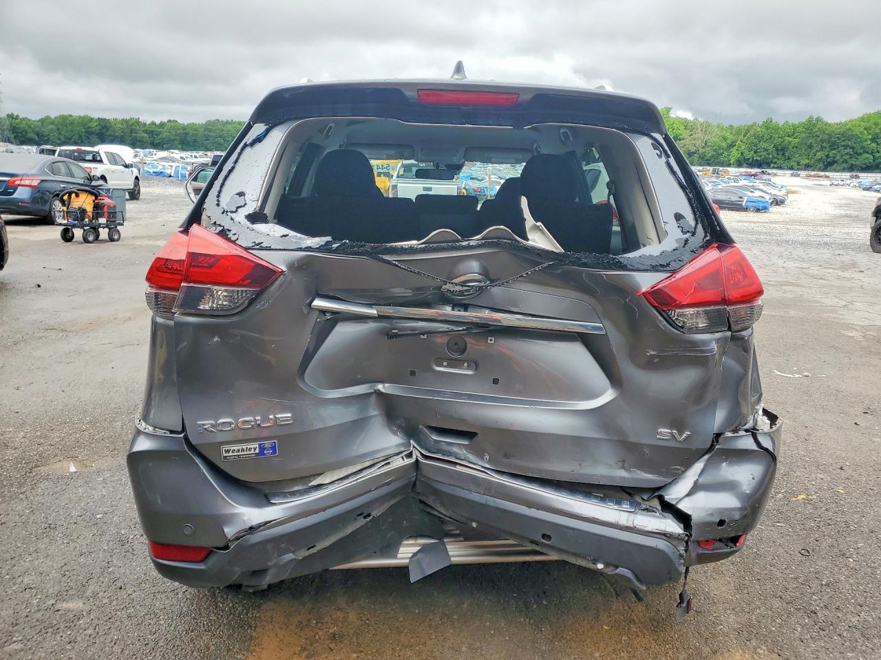 Nissan Rogue Sv