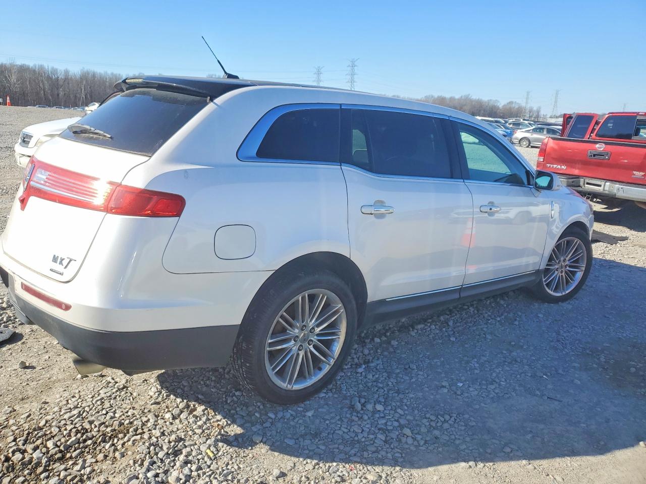 Lincoln MKT
